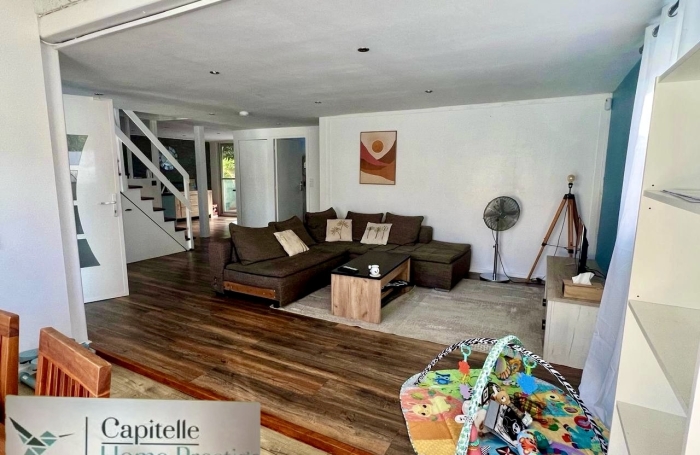 MAISON -109 M2 - 4 Pieces -Sainte Rose -