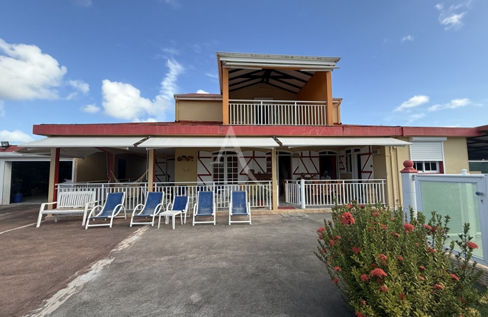 Vente Maison 193.85m&sup2; 6 pi&egrave;ces Sainte Anne