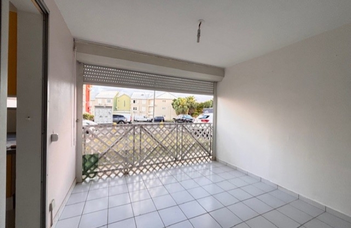 Location Appartement 97122