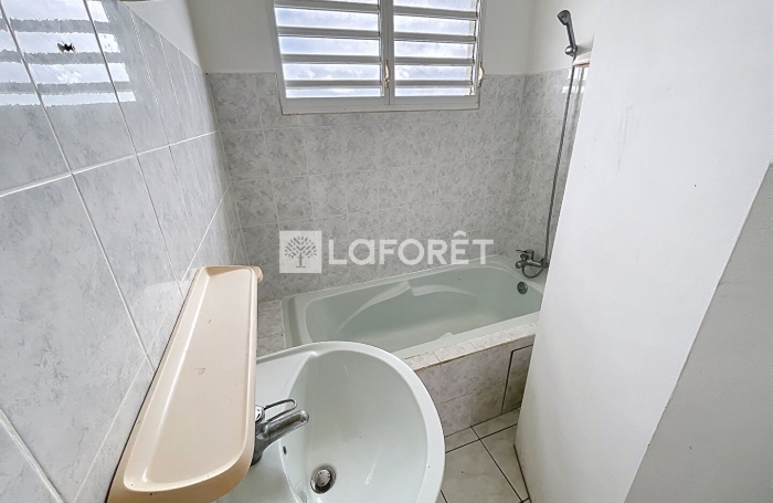 Vente Maison 56m&sup2; 3 pi&egrave;ces Goyave
