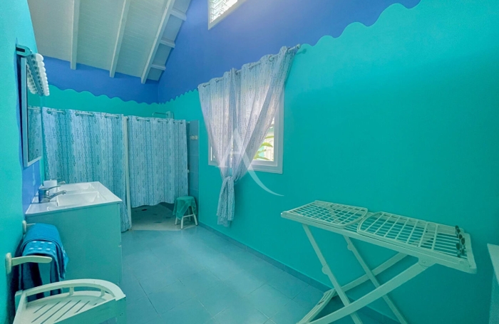 Vente Maison 162m&sup2; 5 pi&egrave;ces Gosier