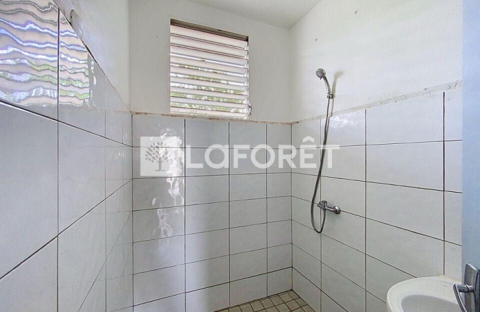 Location Maison 92.3m&sup2; 5 pi&egrave;ces Les Abymes