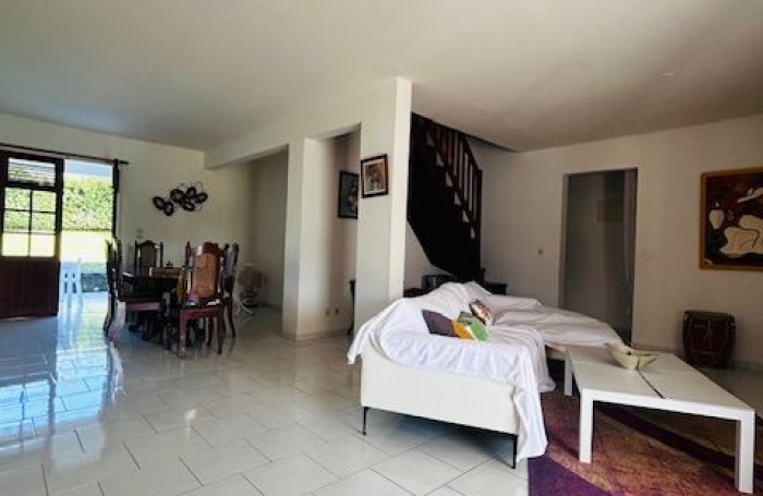 Location Maison 149.76m&sup2; 4 pièces Lamentin