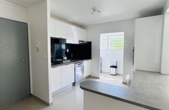 Location Appartement 78.33m&sup2; 3 pièces Gosier