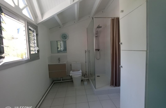 Location Appartement 74m&sup2; 2 pièces Gosier