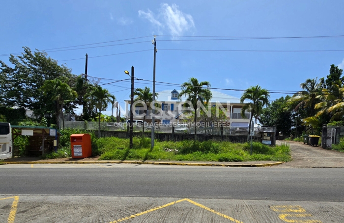 Vente Immeuble 252m&sup2; Goyave