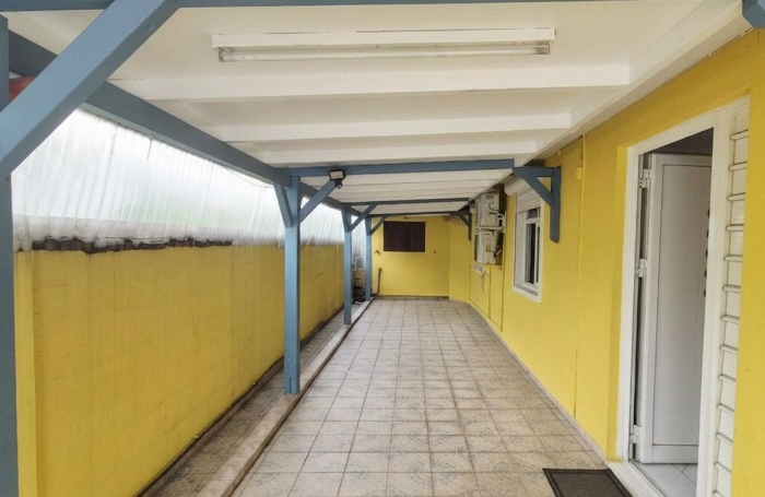 Location Maison 89.85m&sup2; 4 pièces Sainte Rose