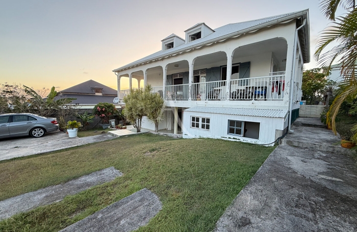 Vente Maison 184m&sup2; 6 pi&egrave;ces Saint Fran&ccedil;ois