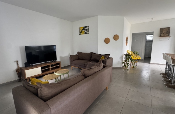 Charmante villa de 4 pi&egrave;ces en vente au Lamentin