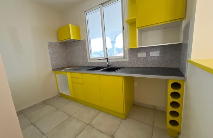 Location Appartement 97118