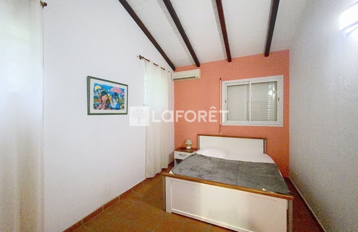 Location Maison 260m&sup2; 7 pi&egrave;ces Petit-Bourg
