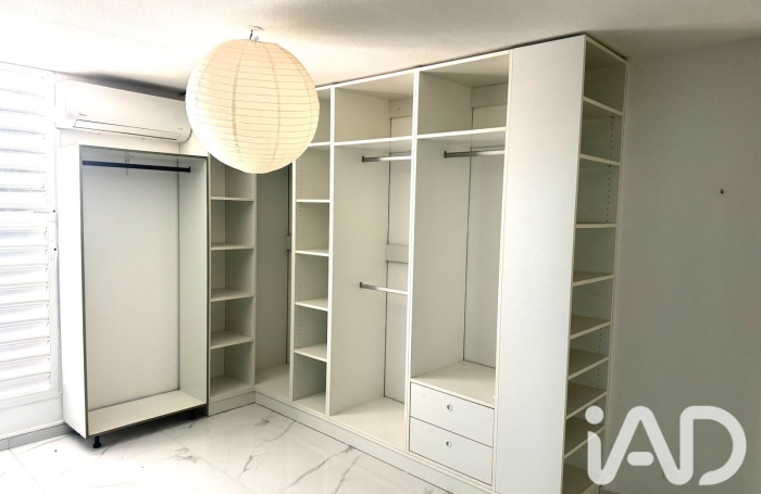 Vente Appartement 56m&sup2; 2 pièces Sainte Rose