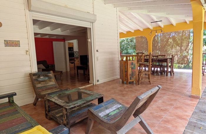 Maison de charme avec piscine et vaste espace ext&eacute;rieur