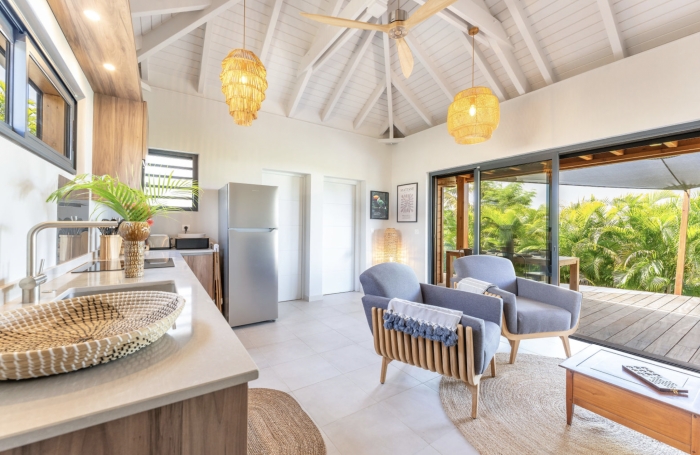 Villa moderne avec piscine   56 m2   Id&eacute;ale investissement ou pied-&agrave;-terre