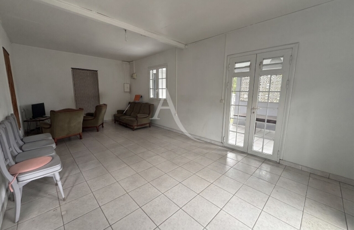 Vente Maison 5 pi&egrave;ces Sainte Anne