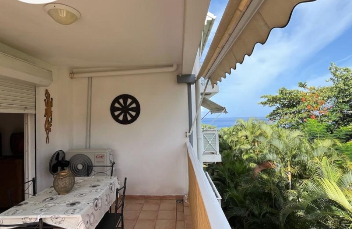 Vente Appartement 27.35m&sup2; 1 pièce Gourbeyre