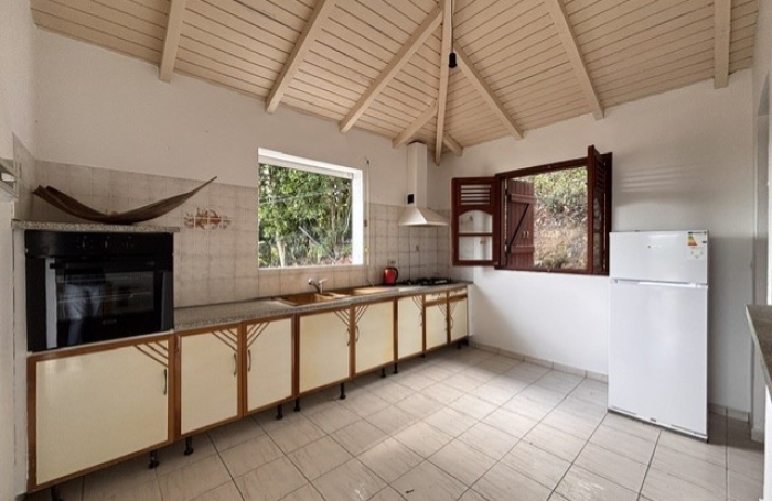 Coup de coeur aux Abymes avec votre agence LONGFORT Immobilier
