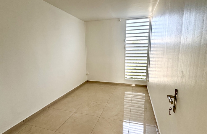 Appartement de 3 pi&egrave;ces r&eacute;nov&eacute; avec go&ucirc;t aux Abymes