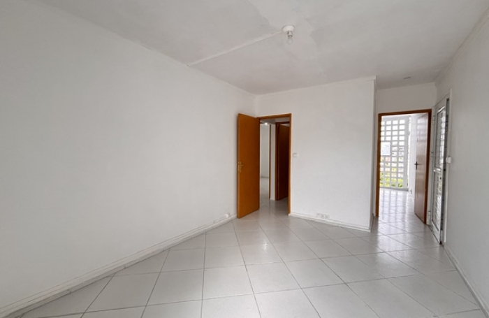 Appartement enti&egrave;rement r&eacute;nov&eacute; sur Pointe-&agrave;-Pitre ! Longfort Immobilier