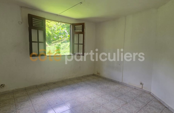 Vente Maison 112m&sup2; 4 pi&egrave;ces Les Abymes