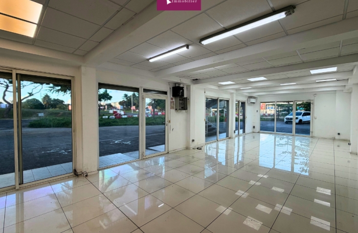 Location Local commercial 97139