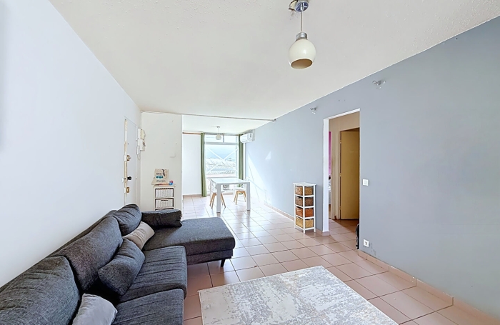 Vente Appartement 58.13m&sup2; 3 pi&egrave;ces Les Abymes