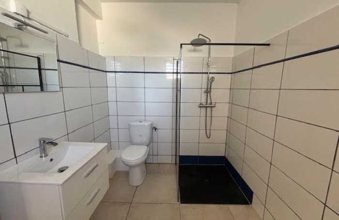 Location Appartement 77m&sup2; 3 pièces Sainte Anne