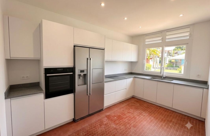 Vente Maison 116.6m&sup2; 4 pièces Saint Fran&ccedil;ois