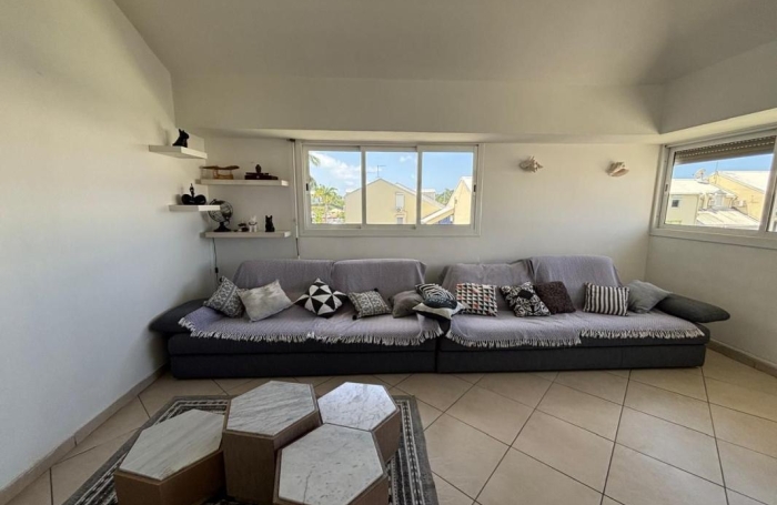Location Appartement 109.44m&sup2; 4 pièces Pointe-&agrave;-Pitre