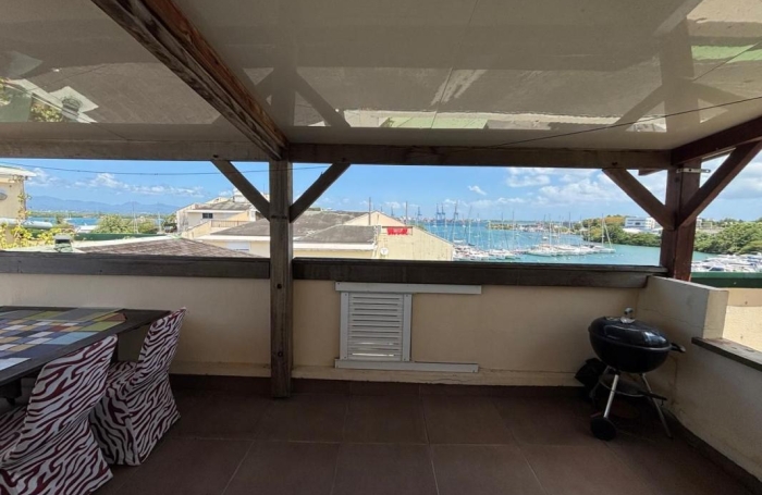 Location Appartement 109.44m&sup2; 4 pièces Pointe-&agrave;-Pitre