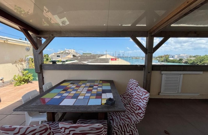 Location Appartement 109.44m&sup2; 4 pièces Pointe-&agrave;-Pitre