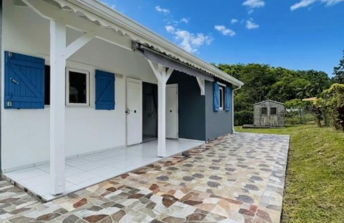 Location Maison 56.78m&sup2; 3 pièces Les Abymes