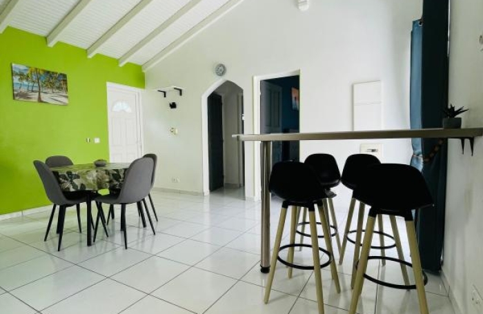 Location Maison 56.78m&sup2; 3 pièces Les Abymes