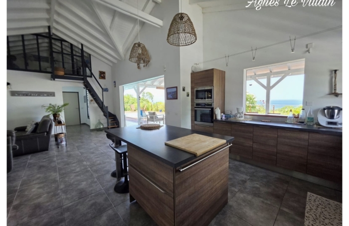 Vente Maison 140m&sup2; 5 pièces Bouillante