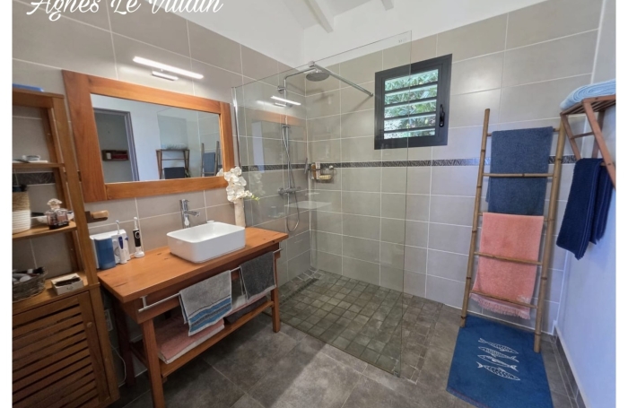 Vente Maison 140m&sup2; 5 pièces Bouillante