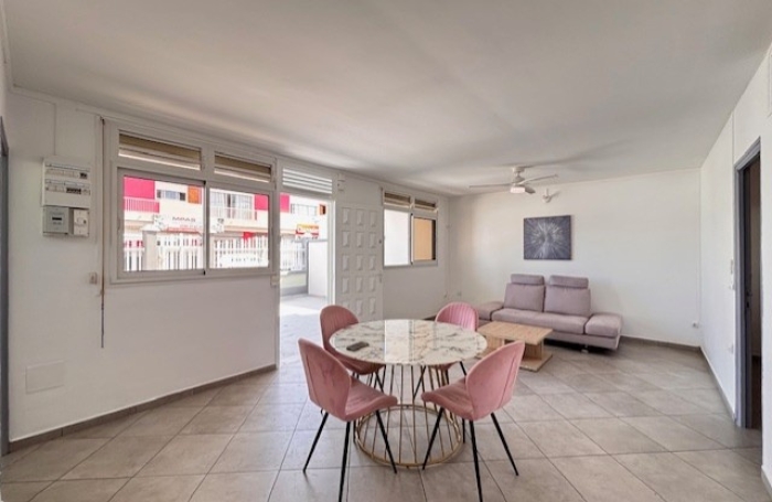 Maison r&eacute;nov&eacute;e sur la commune du Moule ! LONGFORT IMMOBILIER