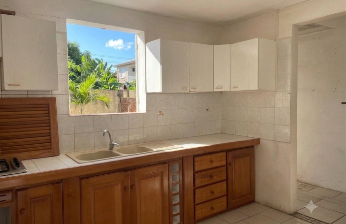 Vente Maison 417m&sup2; 16 pi&egrave;ces Anse-Bertrand