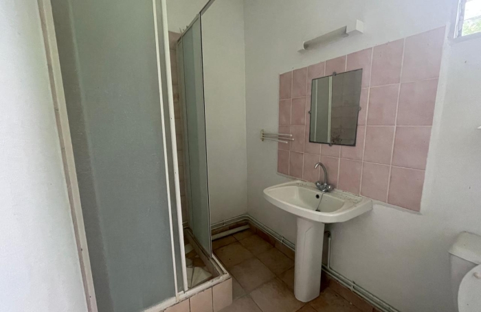 Vente Maison 417m&sup2; 16 pi&egrave;ces Anse-Bertrand