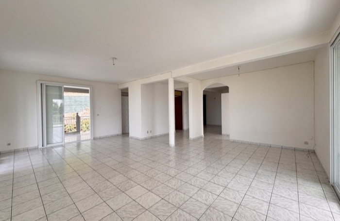Haut de villa situ&eacute; &agrave; Dunoyer - Gosier