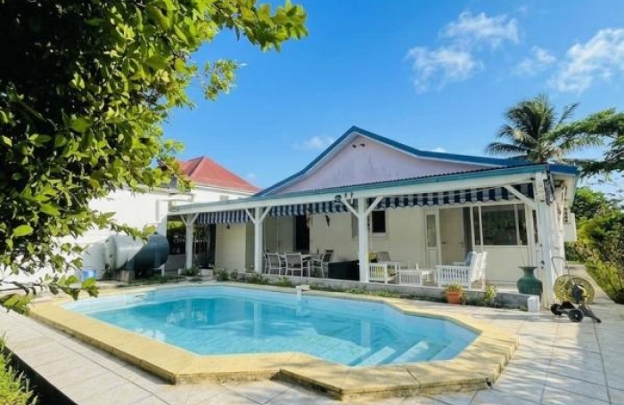 Location Maison 97115