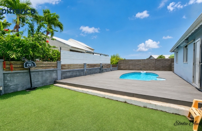 Vente Maison 226m&sup2; 8 pièces Lamentin