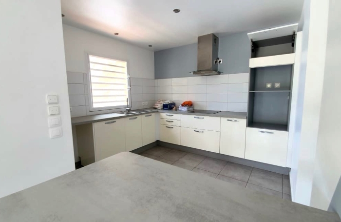 Maison F4 plain pied &agrave; BESSON