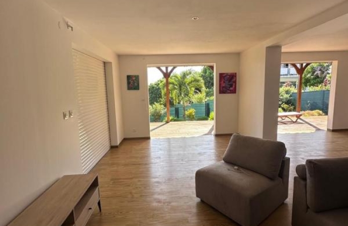 Location Maison 186.87m&sup2; 6 pièces Saint Claude