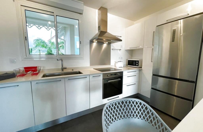 LOCATION Spacieux T3 Duplex de 78m2 Meubl&eacute; et Vue mer