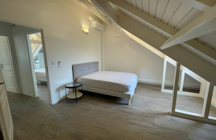 LOCATION Spacieux T3 Duplex de 78m2 Meubl&eacute; et Vue mer