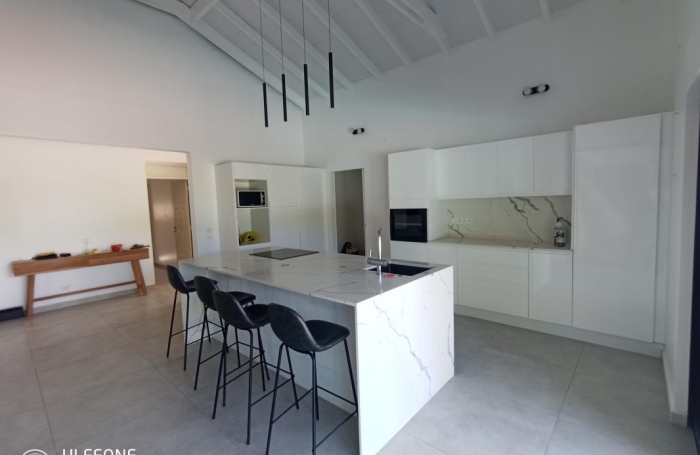 Location Maison 160m&sup2; 4 pièces Lamentin