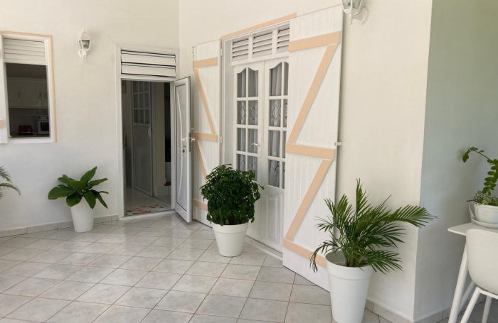 VIEUX-FORT , VILLA T5 individuelle VUE MER - Terrasse , possibilit&eacute; de revenus locatifs