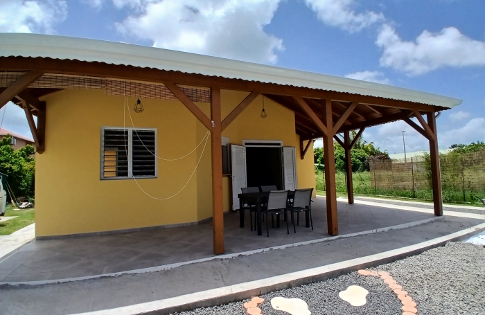 VILLA T3 (59m2) - Meubl&eacute;e - Lotissement de Marly 97180 SAINTE-ANNE