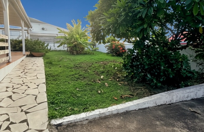 Villa F4 id&eacute;alement situ&eacute;e lotissement Belle All&eacute;e