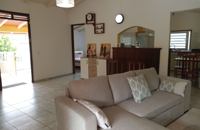 HAUT DE VILLA T3  (75m2) - Fontarabie 97170 PETIT-BOURG